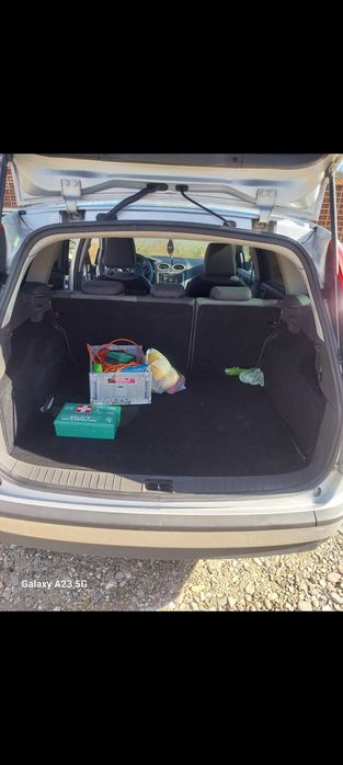 Proprietar vand ford focus 1.6 disel