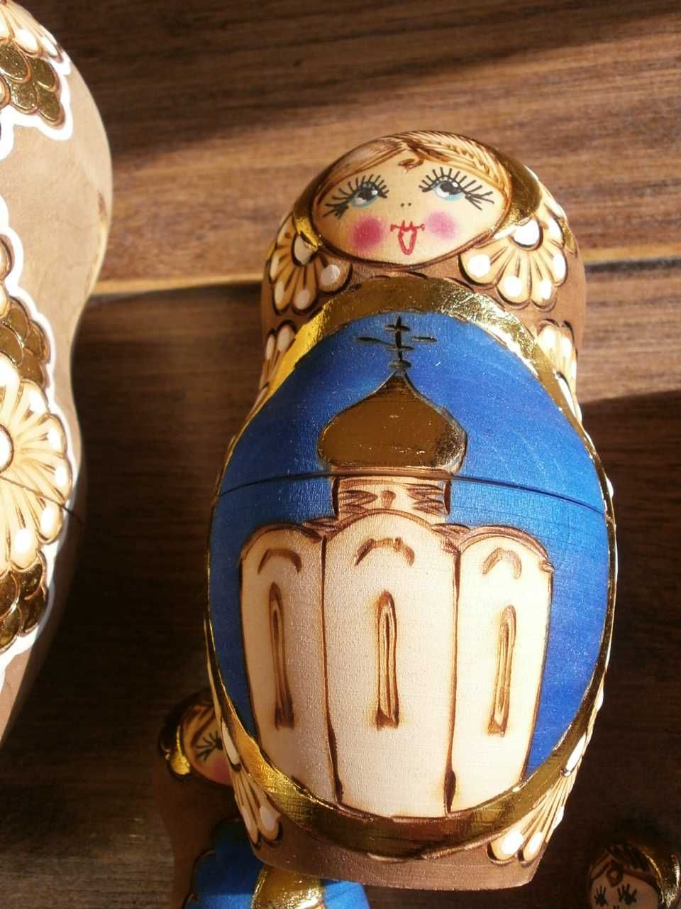 2бр. Комплект Матрьошки Ръчно Рисувани за Колекция