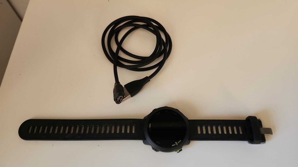 Ceas Garmin Forerunner 55 Black plus incarcator