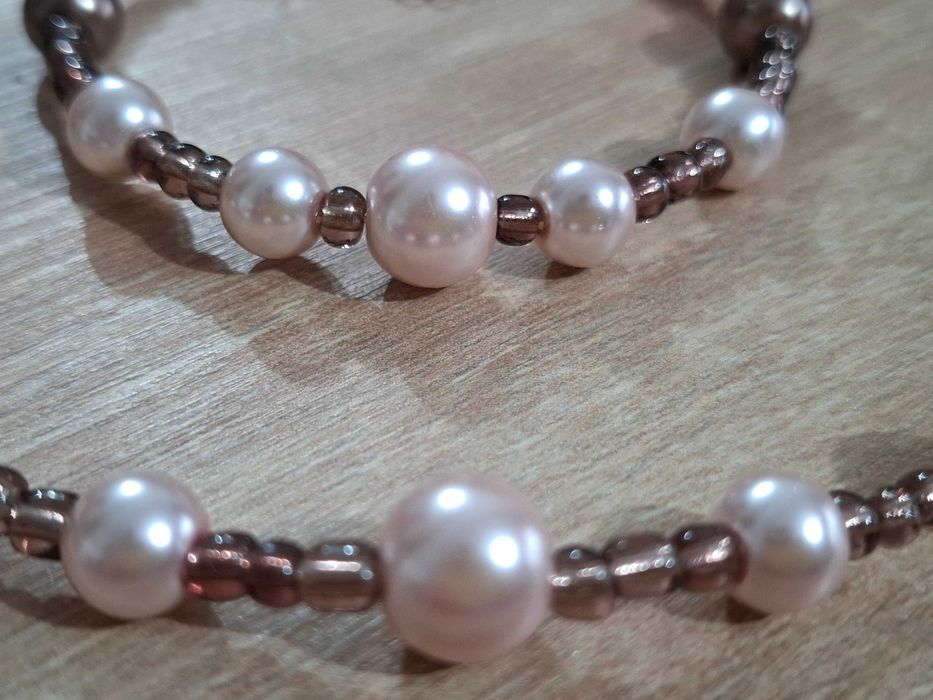 Комплекти колие + гривна със синтетични перли