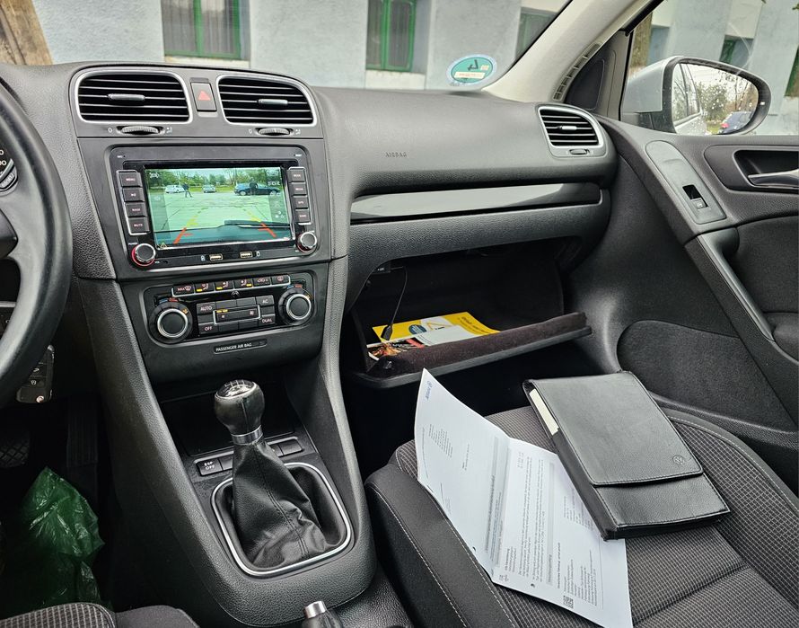 VW Golf 6 1.4TSI Navigatie SenzoriParcare Clima CamerăM Bluethoot