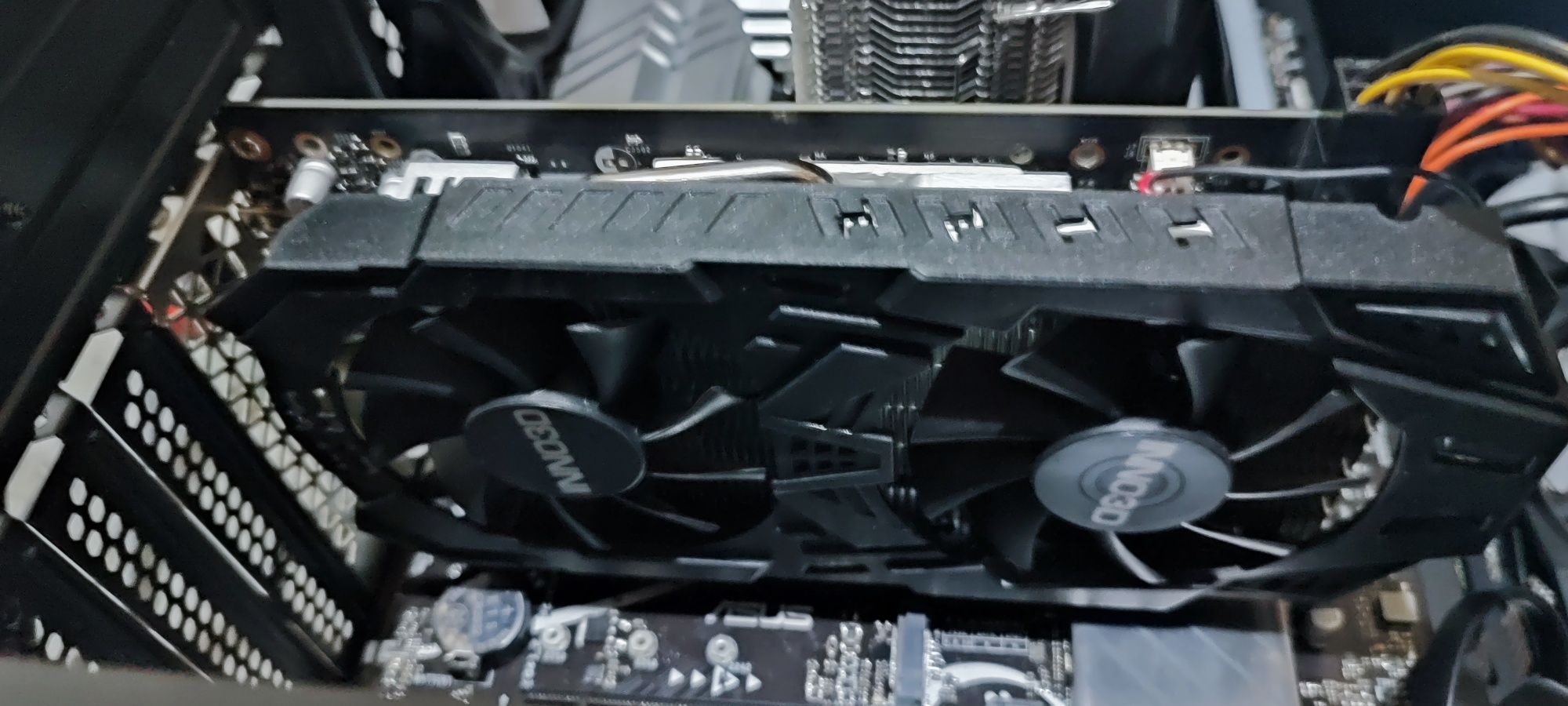 Gtx 1650 б/у в отличном состоянии