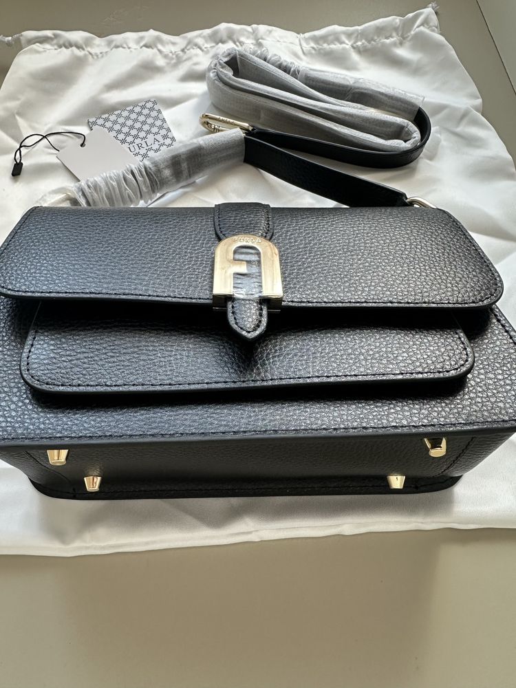 Дамска чанта Furla Sofia Grainy