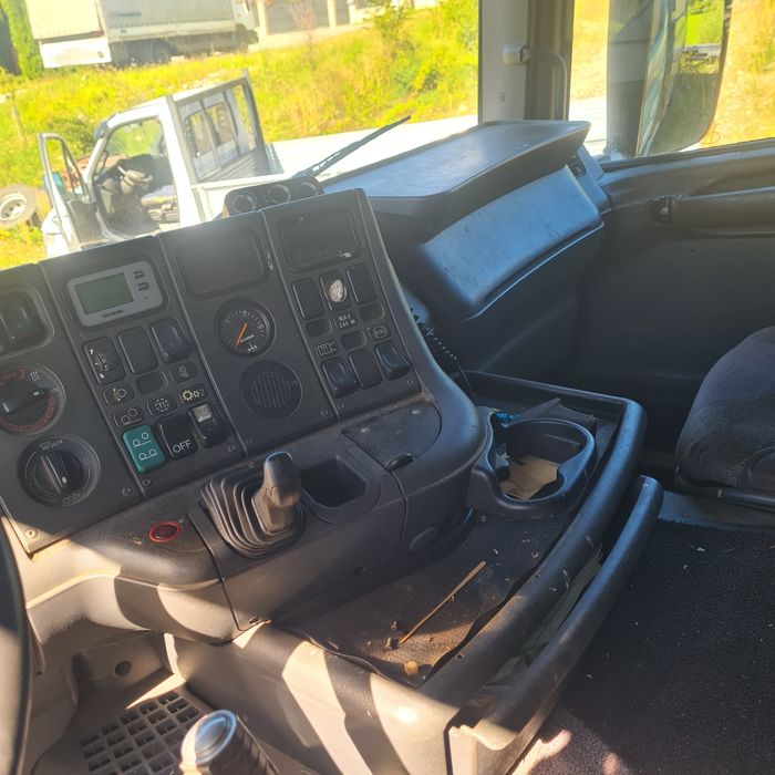 Se vinde Scania N3