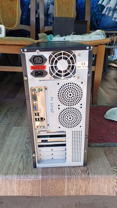 Кейс от компа компьютера на запчасти