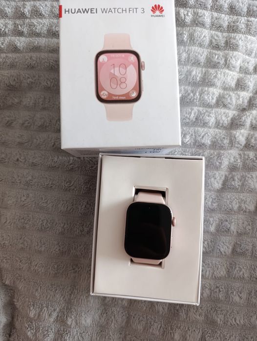 Часы Huawei Watch Fit 3