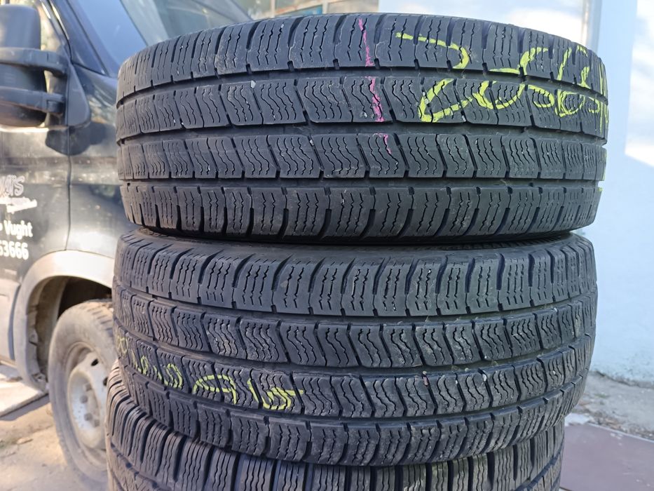 Anvelope MS iarna 205 65 16c barum. 2021 6.mm