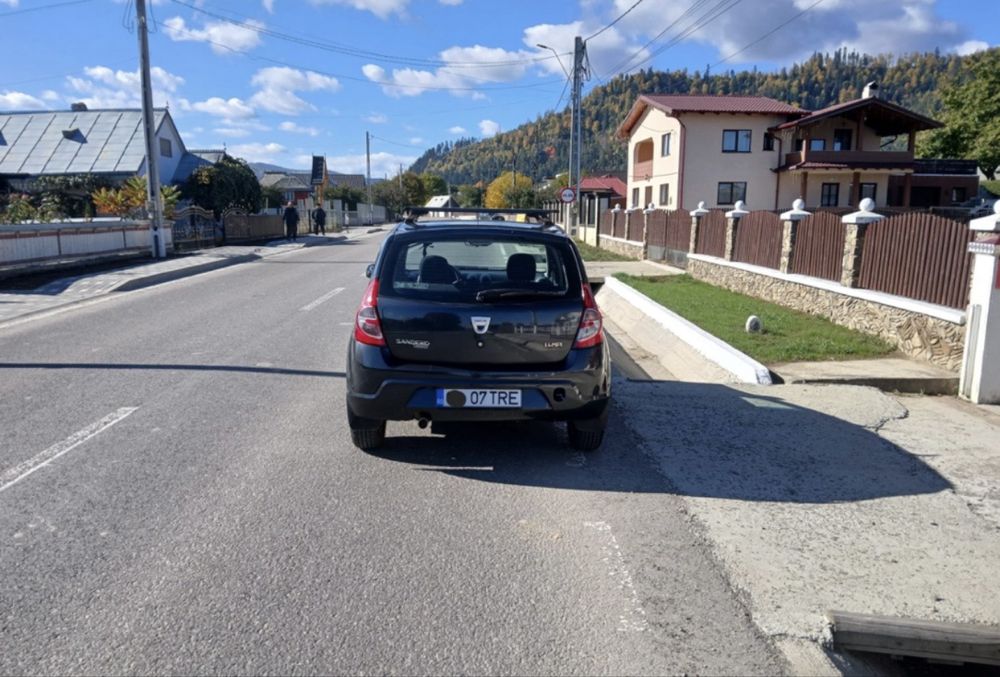 Sandero 2009 cu 66.000 Km, Nou