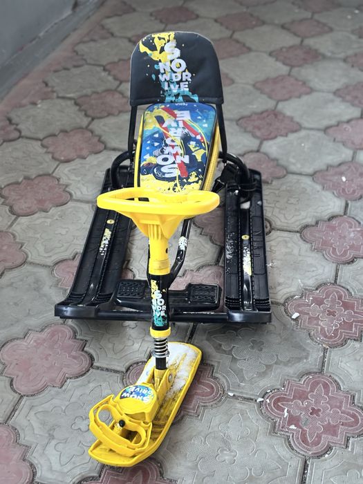 Санки с рулем с тормозом