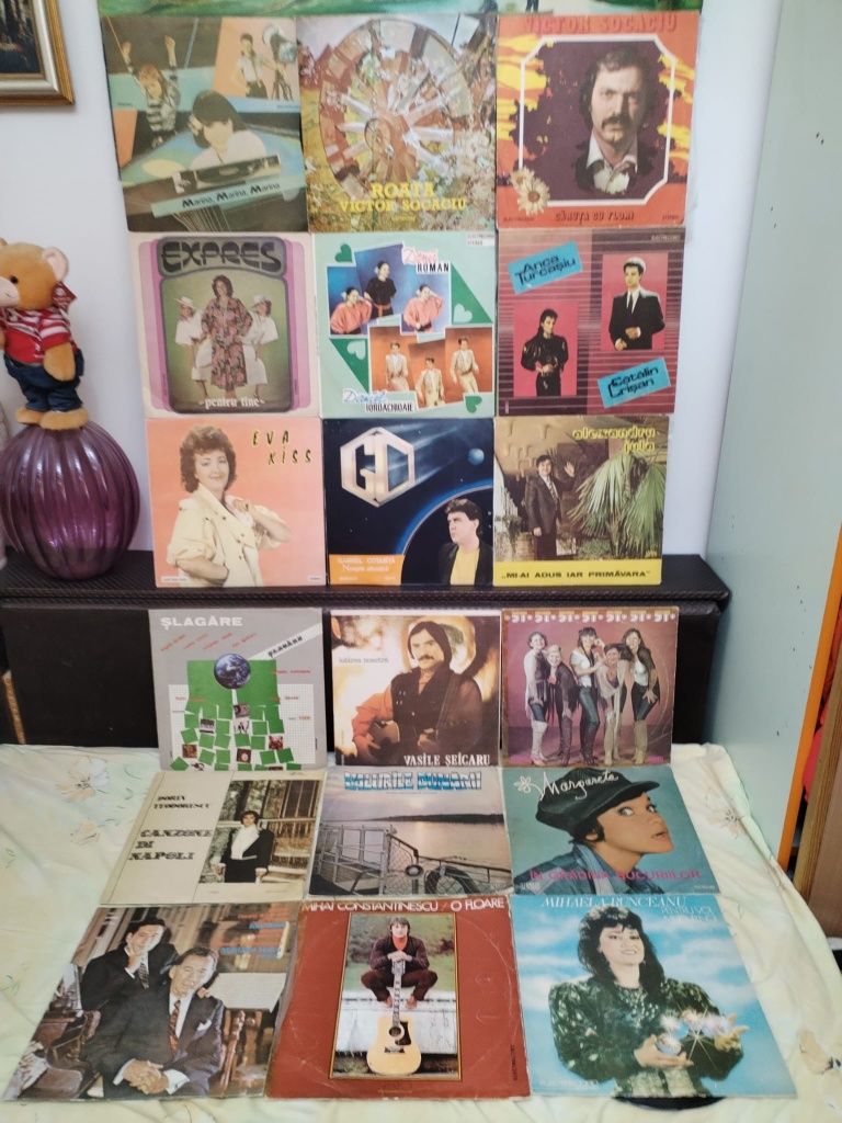 Discuri vinil muzică și piese de teatru