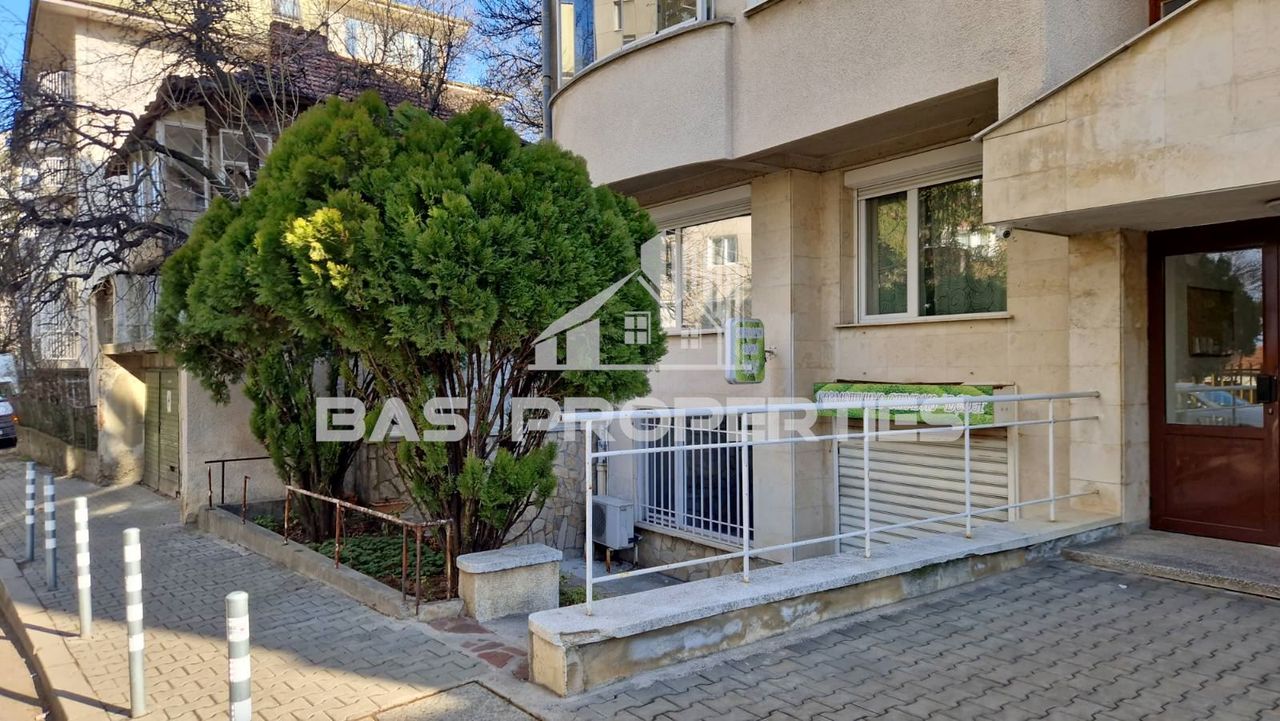 Продава се Офис в София, Лозенец - 45 кв.м за 2734 €/кв.м - Снимка #8