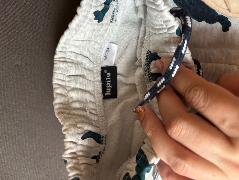 5 бр панталони за момче 104 есен