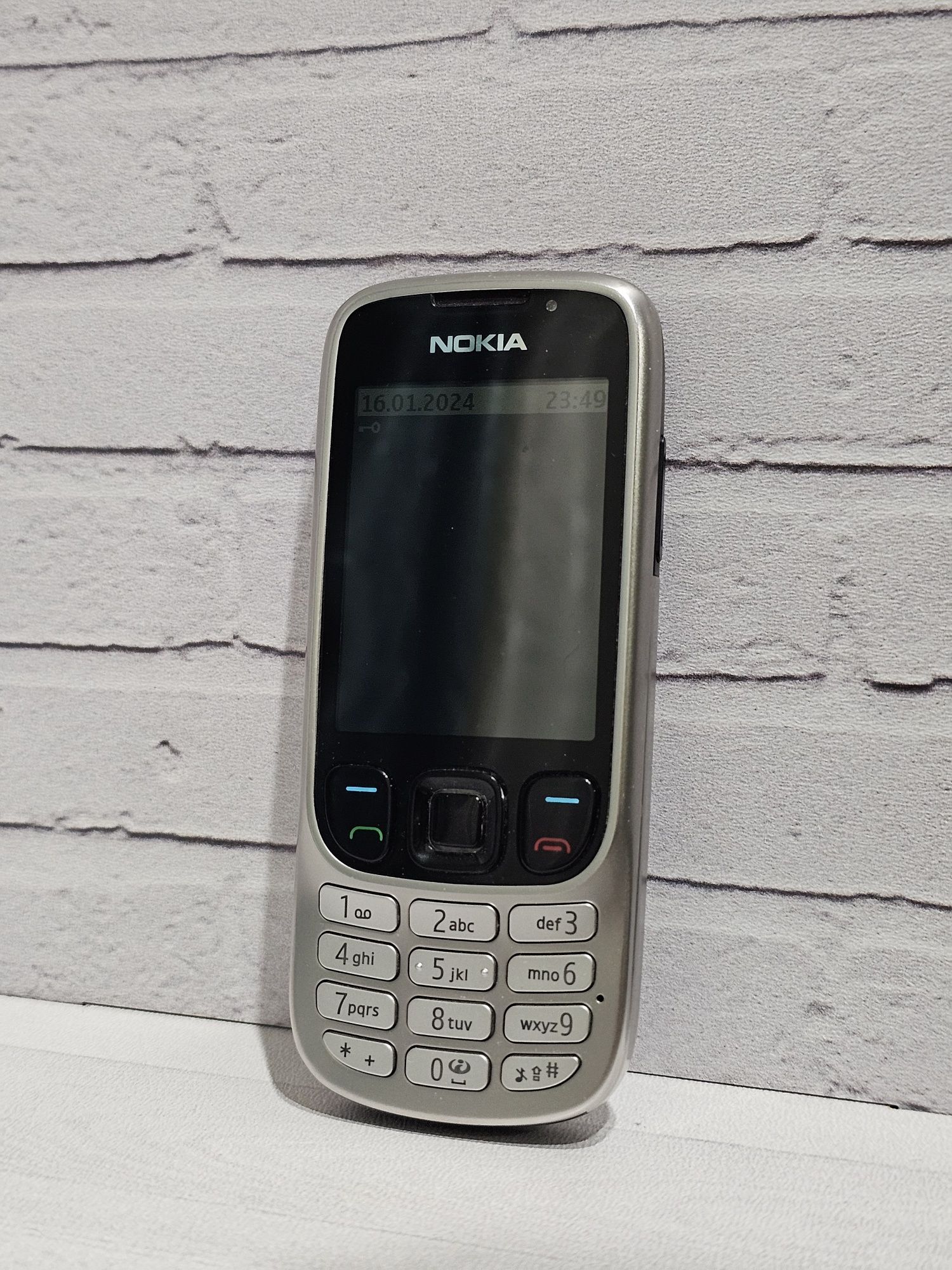 ретро раритет Nokia 6303