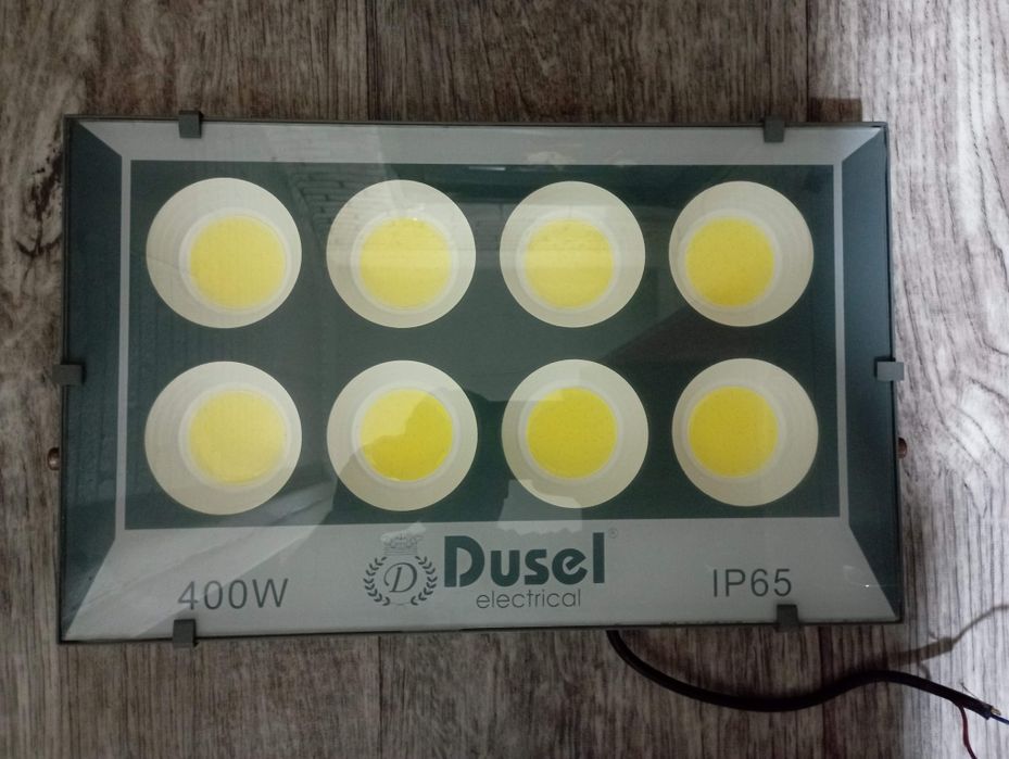 Продается прожектор