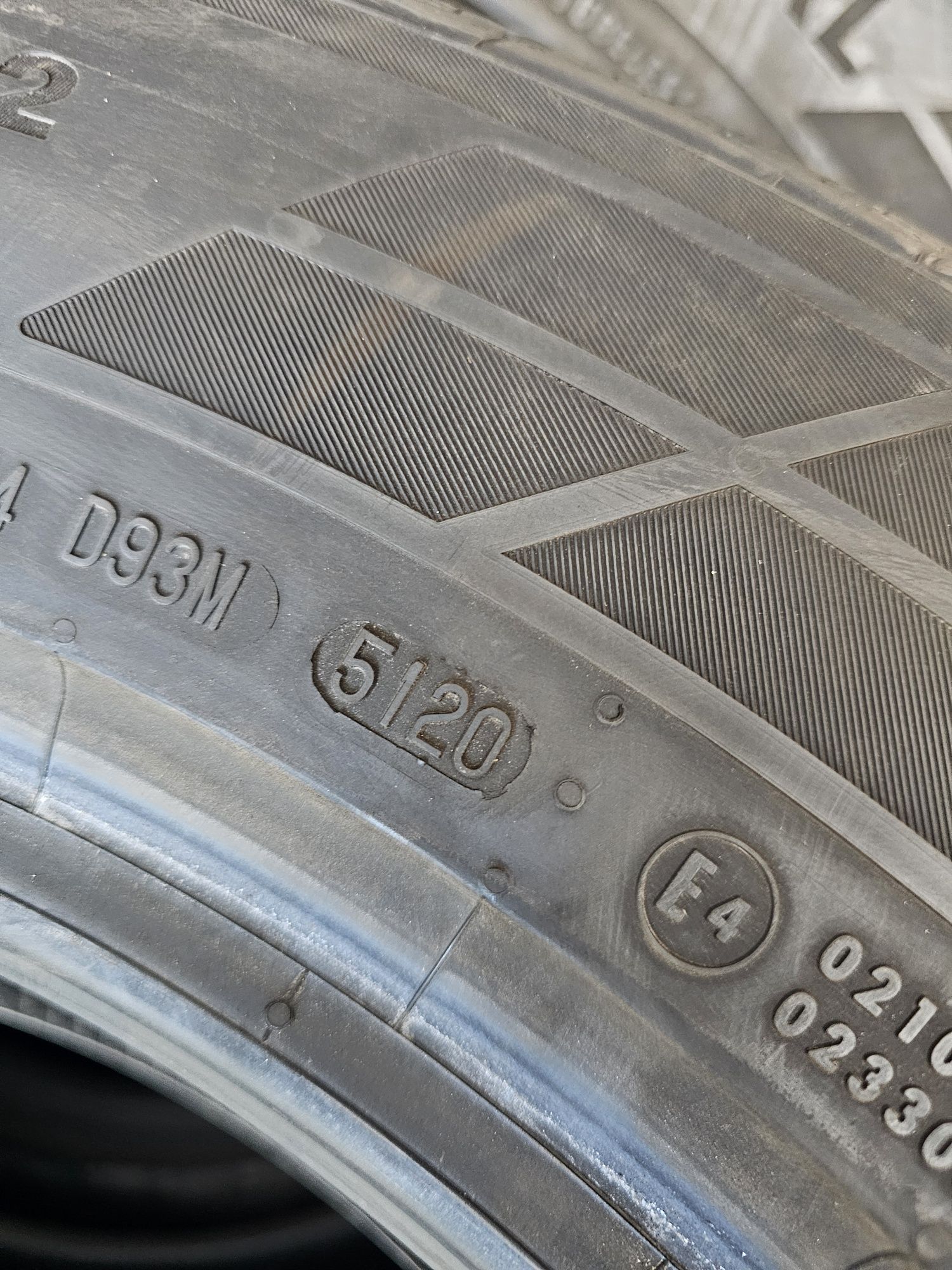 Anvelope Continental 255/60 R18 Vara Ca Noi!
