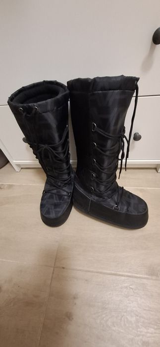Moon boots,Diesel
