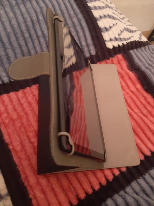 Lenovo планшет новый