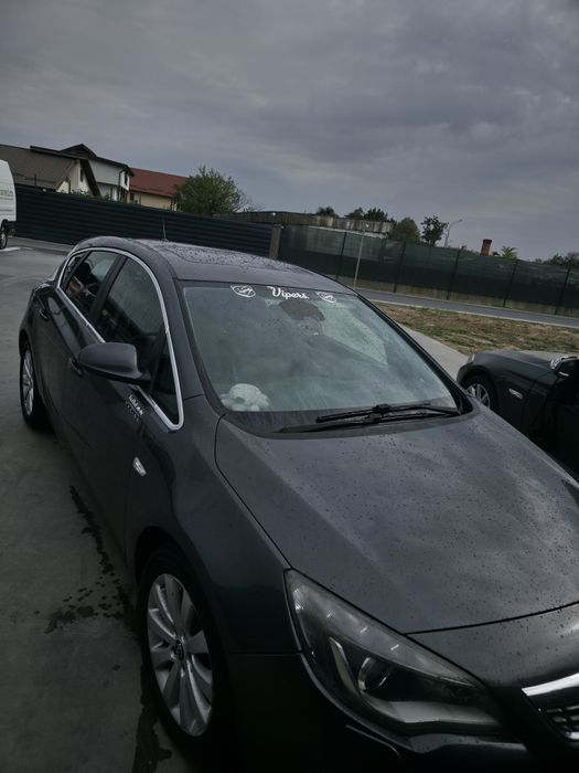 Opel Astra Cosmo 2.0 CDTi