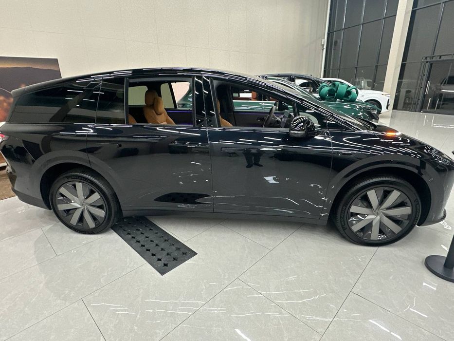 LIXIANG  I8  720 KM Elektra