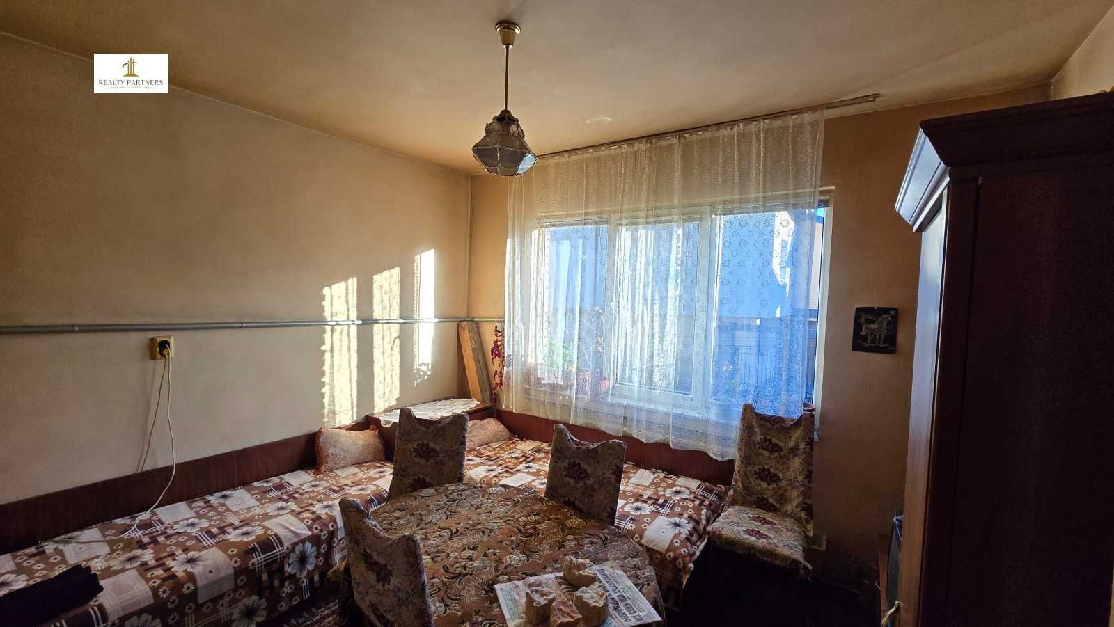 Продава къща – кв. Клепало, гр. Перник