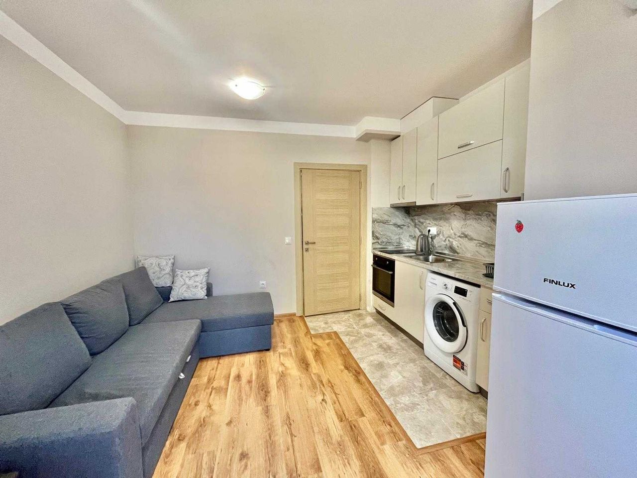 Продава се Двустаен апартамент в с. Равда, Област Бургас - 49 кв.м за 1429 €/кв.м - Снимка #1