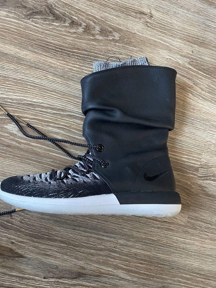 Уникални ботушки nike