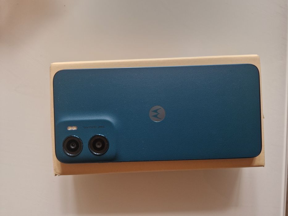 Motorola g05 Forest green