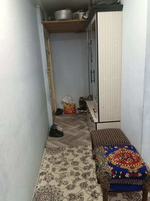 2 комнатная Квартира продаётся срочно. Адрес Водник автошкола
