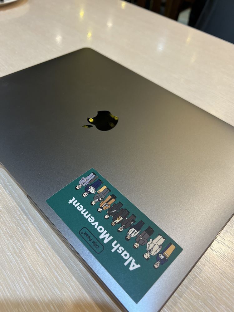 Macbook Air 13 (2019)