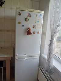 Продам холодильник  Самсунг