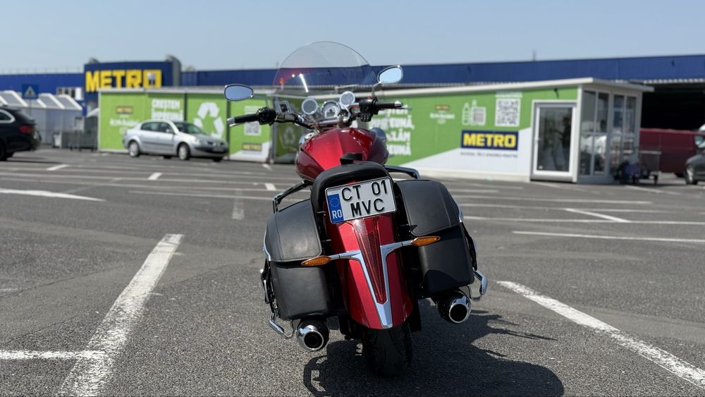 Moto Victory Cross-Roads 2012
