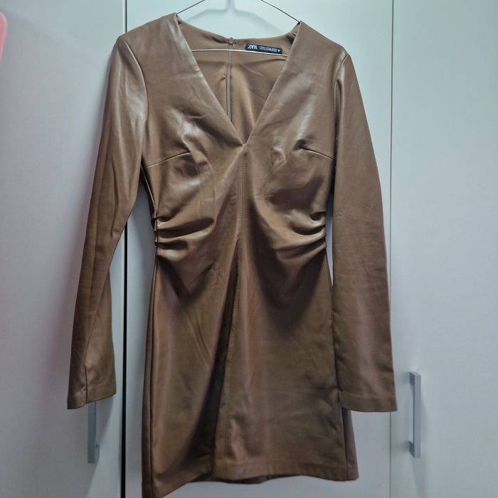 Rochie Zara imitatie de piele