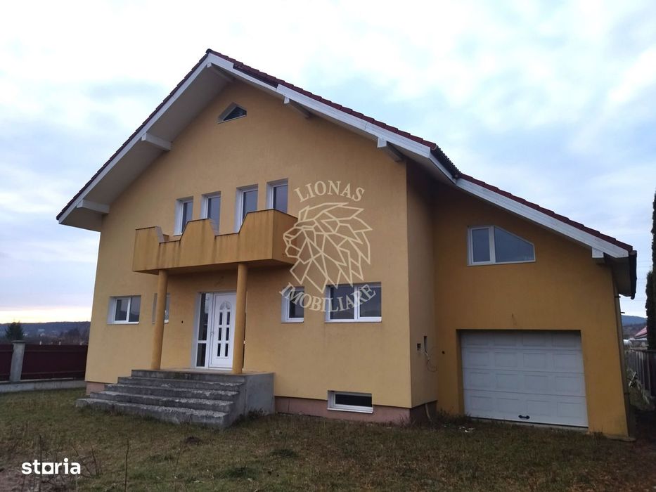 Casa 6 camere 221 mp-teren 1120 mp-terasa/balcon/garaj-Unirea