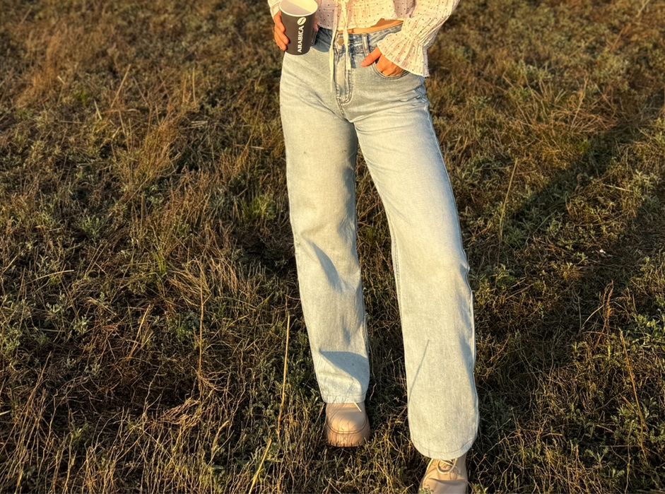 Продам джинсы женские