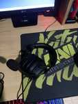 Игровые наушники  в отличном состоянии