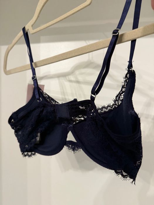 Нов   сутиен H&M