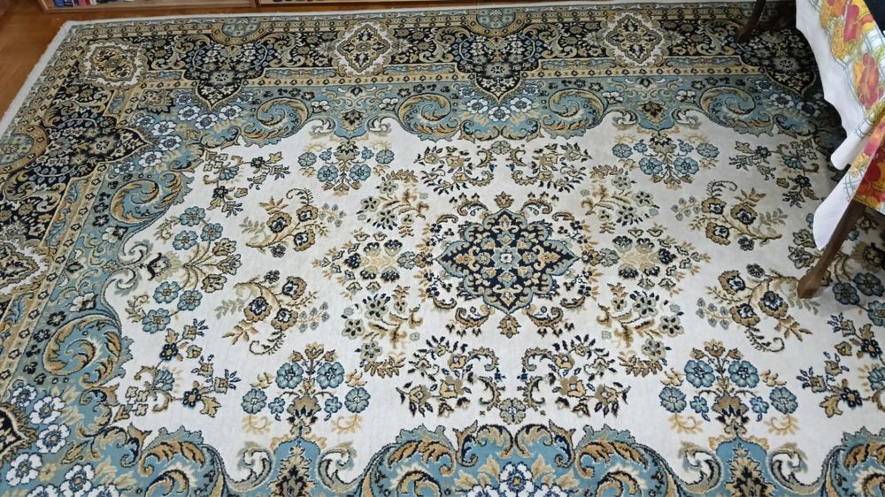 Продается ковер шерстяной