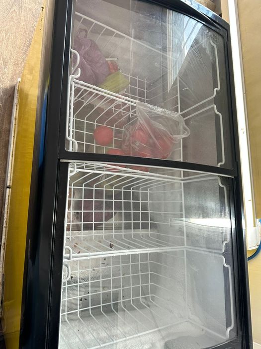 Продам морозилк  отличным состояние