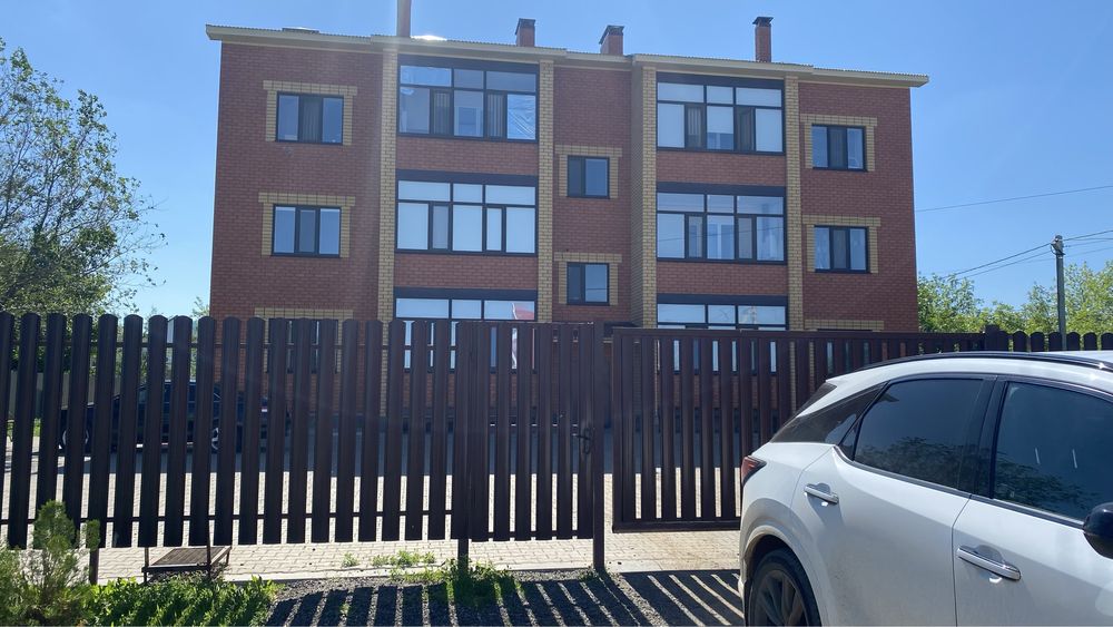 Продается 2-комнатная квартира 74 кв.м в таунхаусе!