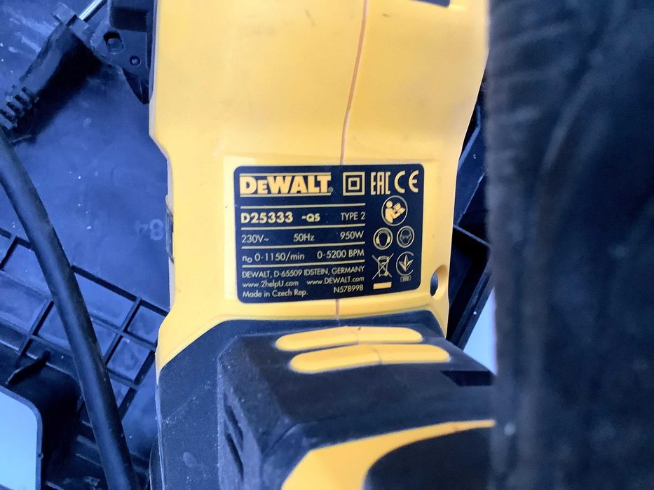 Dewalt D25333KQS / Bosch 2400DBH
