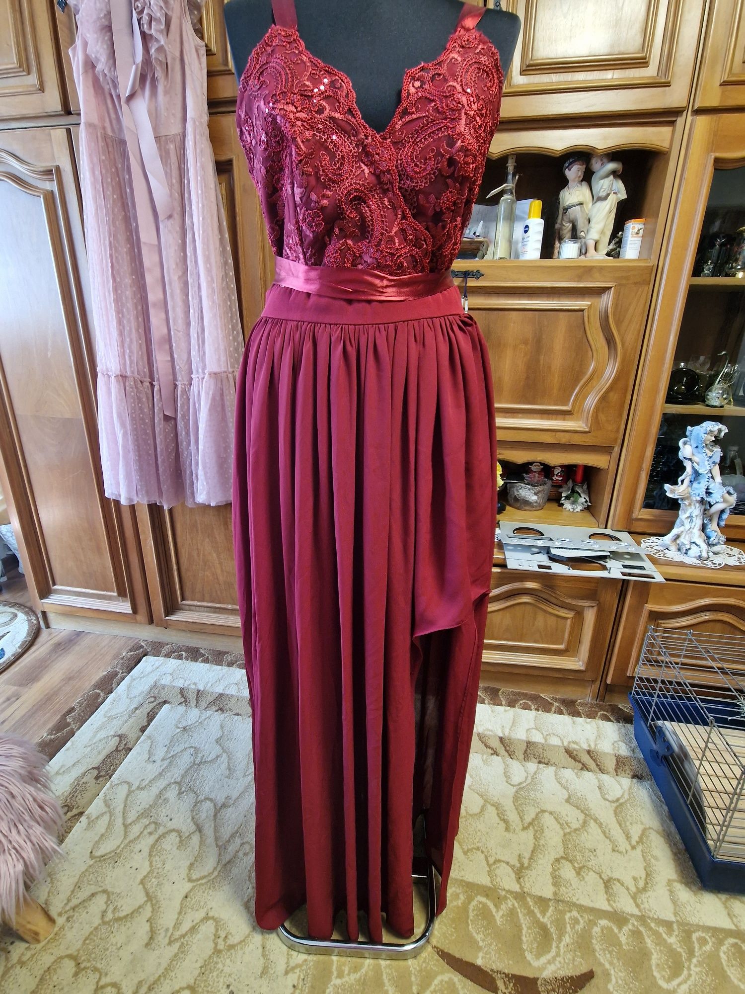 Rochie roșie, marimea M
