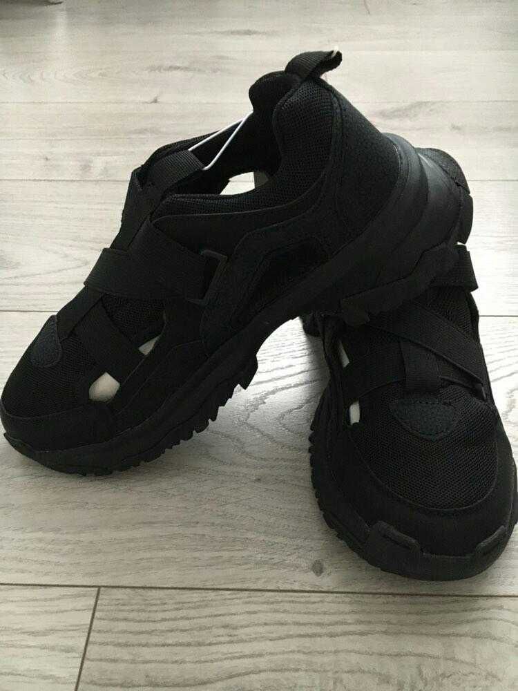 Нови сандали Zara
