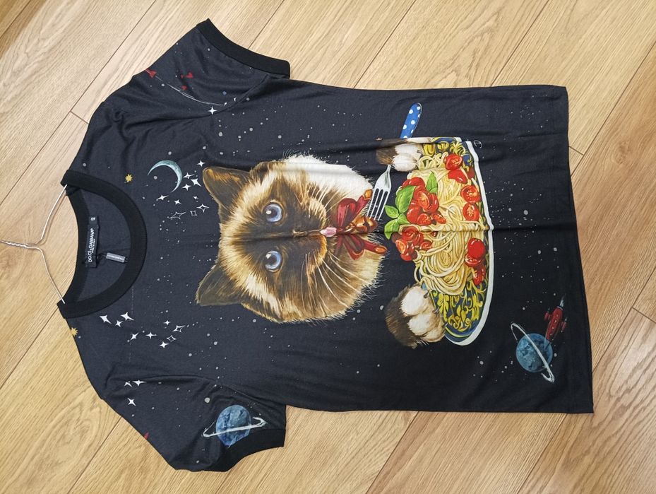 Дамска тениска нова