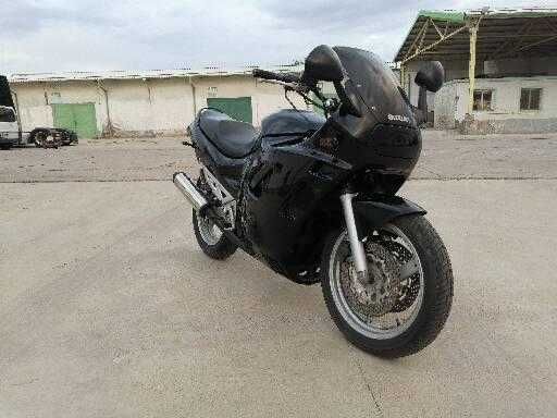 Пистов Мотор Suzuki GSX750F Katana