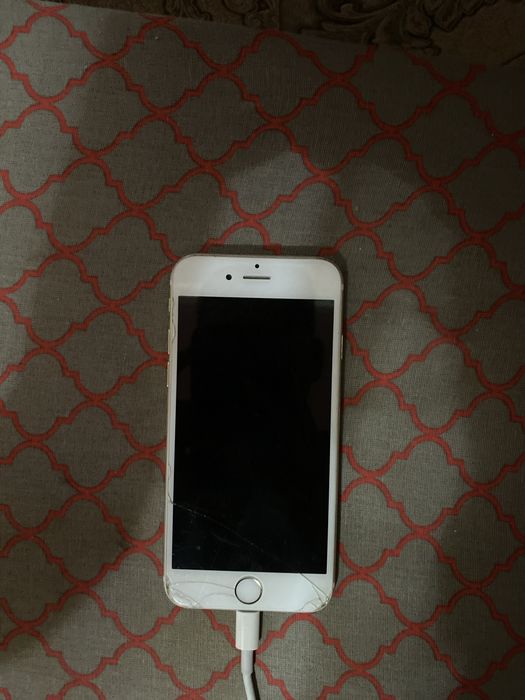 Айфон 6 32гб.
