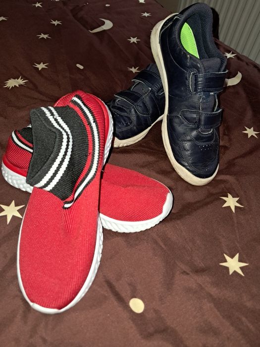 Lot 5 perechi marimea 33/34, din care 3 perechi NIKE