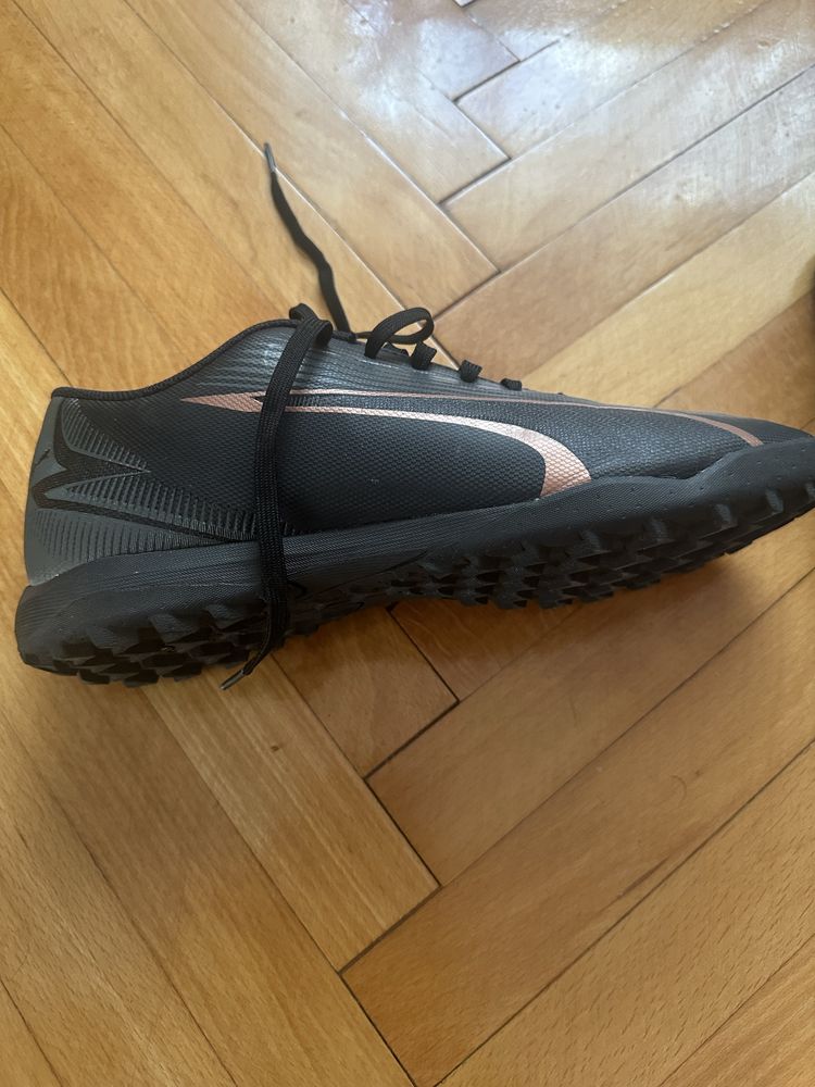Pantofi de fotbal PUMA Ultra Play TT
