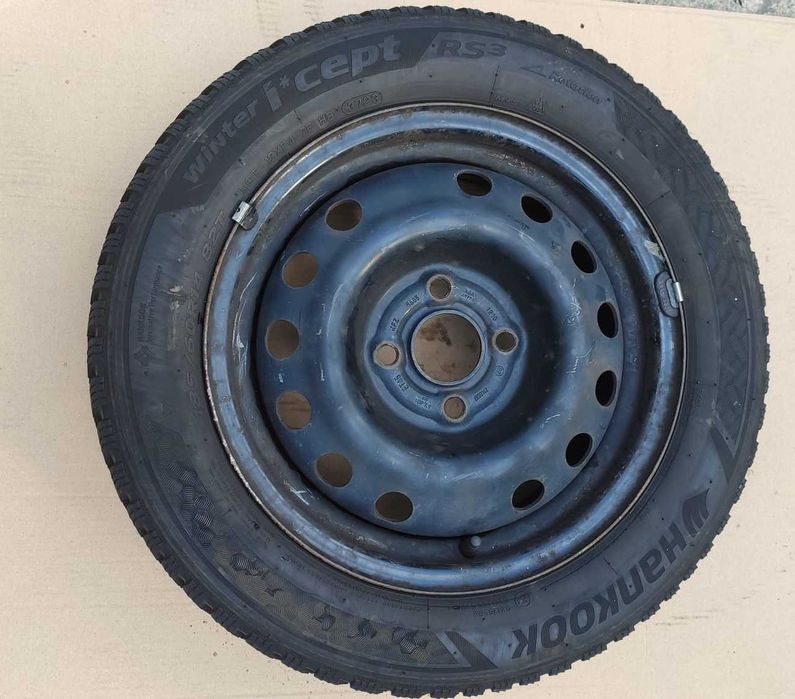 Anvelope iarna hankook Winter i*cept RS3 185 60 r14 2023 cu jante oțel