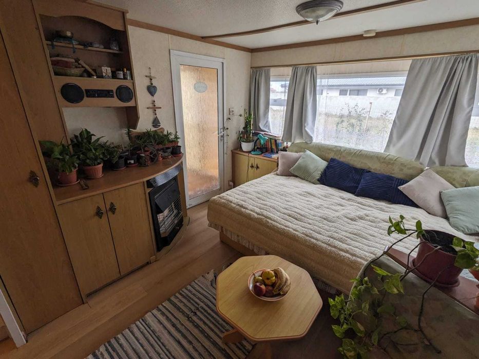 Casa pe roți, 3*10m, 2 camere, living, baie, bucatarie