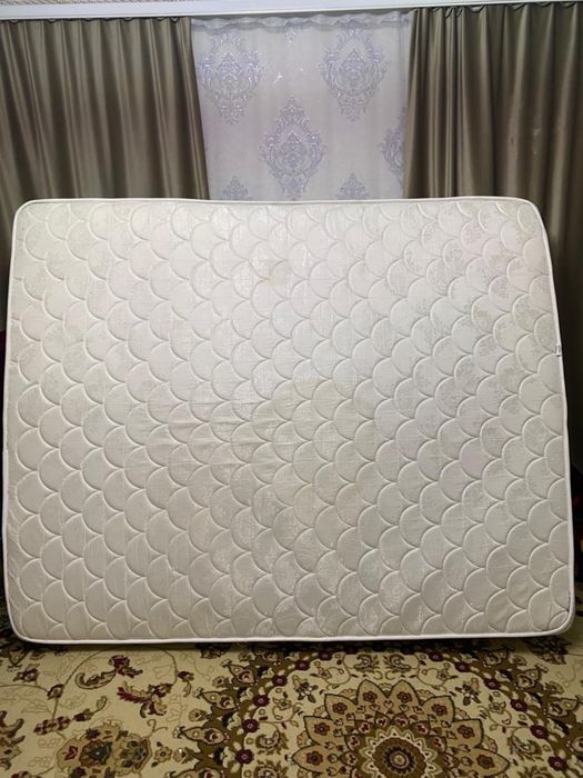 Продам матрас, в хорошем состояний